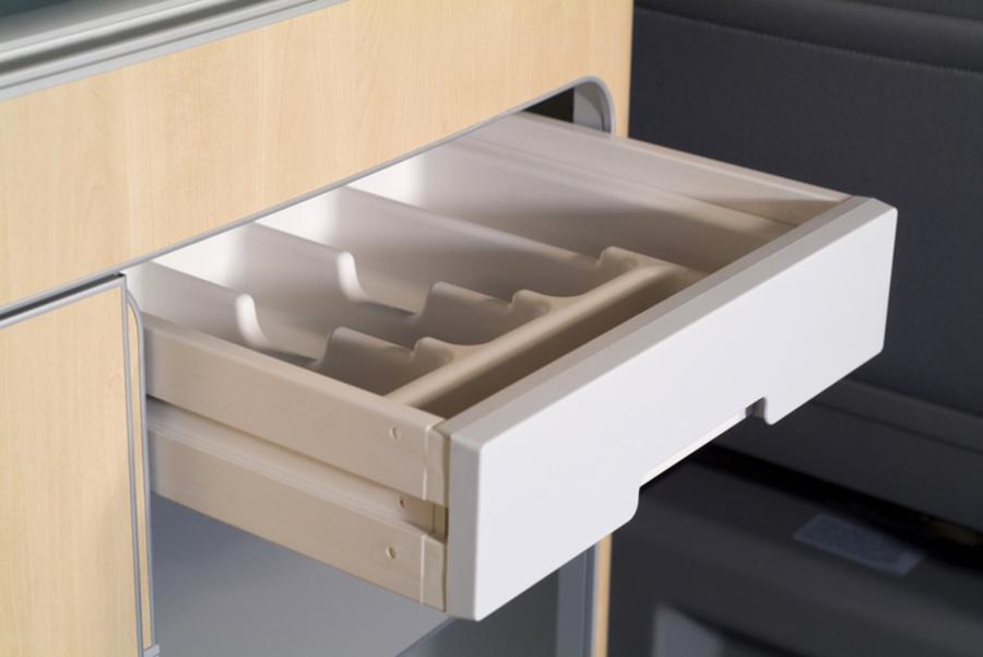 VW T5 Camper Image 4