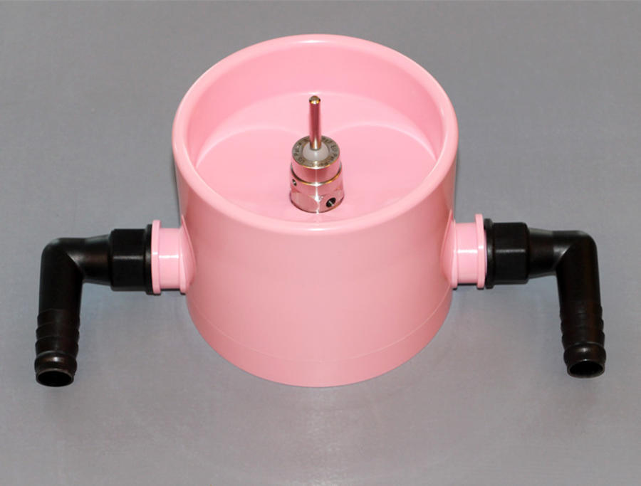 Cups for piglets feeding Image 1